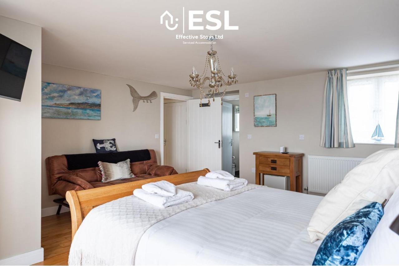 Beautiful En Suite 5 Bedroom Home With Sea Views New Quay  Exterior photo
