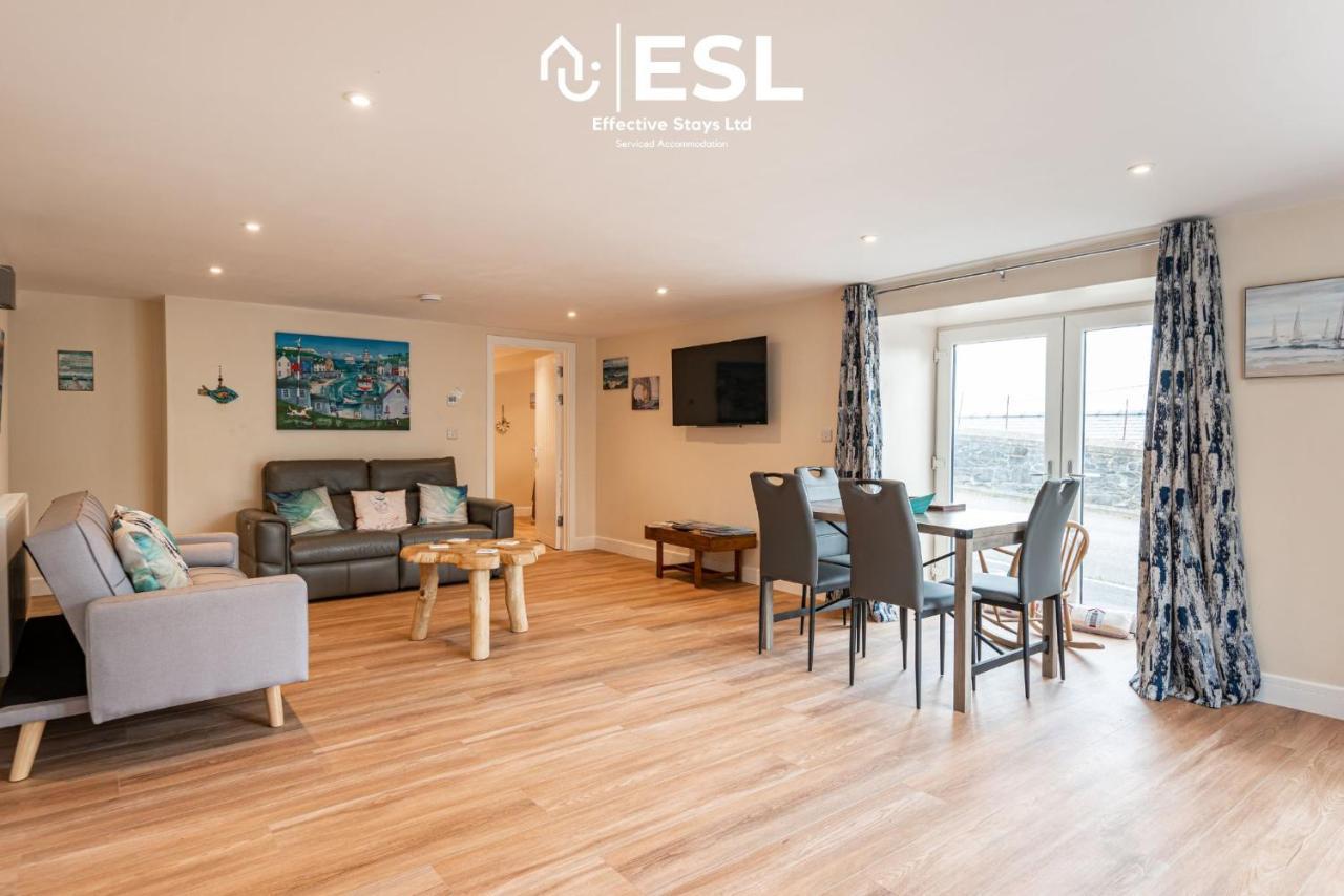 Beautiful En Suite 5 Bedroom Home With Sea Views New Quay  Exterior photo